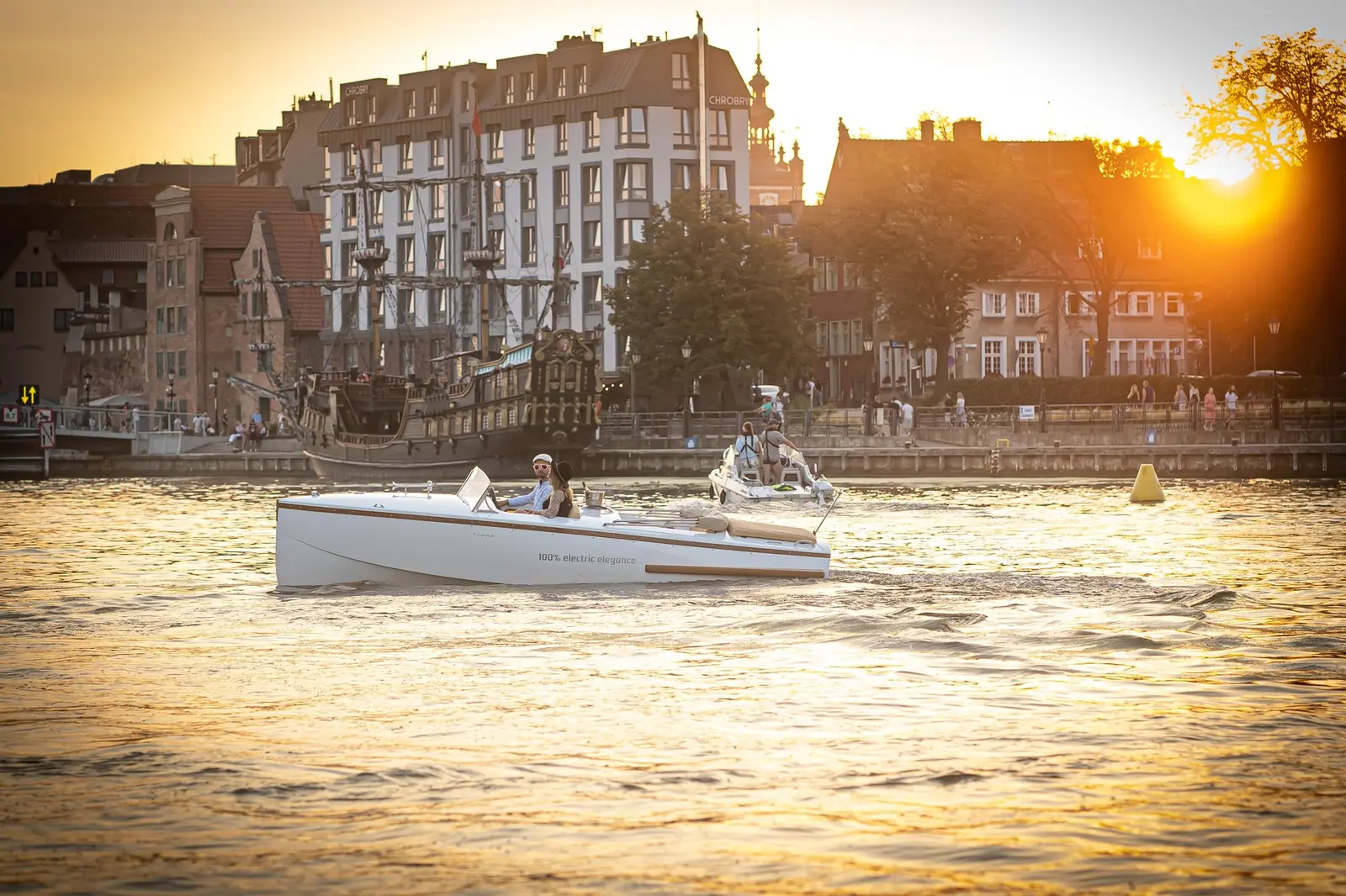 Canna One electric dayboat cruising at sunset